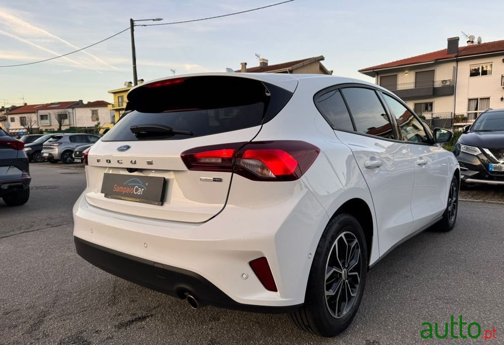 2022' Ford Focus photo #4