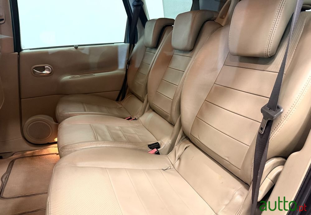 2007' Renault Grand Scenic photo #5