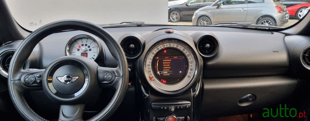 2013' MINI Countryman photo #5