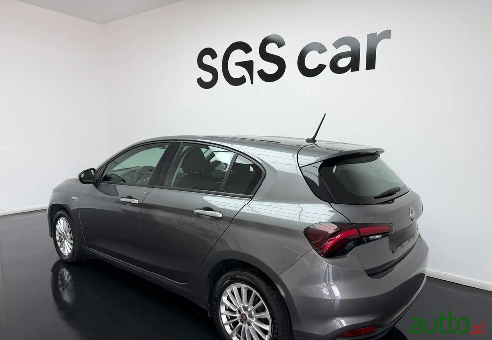 2022' Fiat Tipo 1.3 Multijet Life photo #3