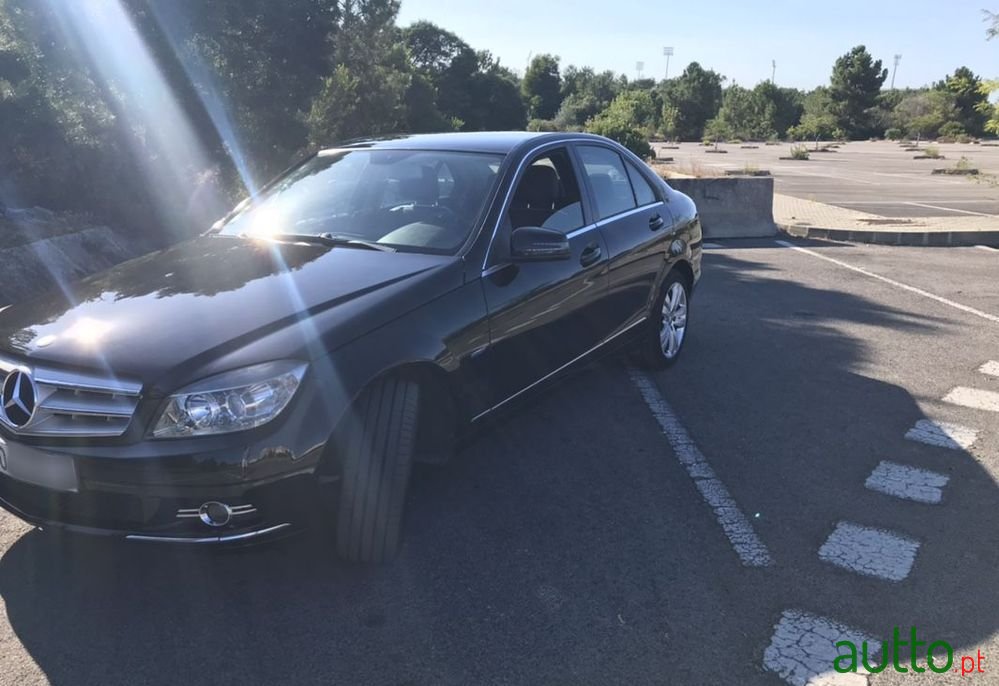 2010' Mercedes-Benz C 250 photo #4