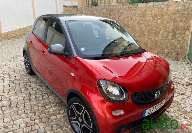 2017' Smart Forfour photo #1