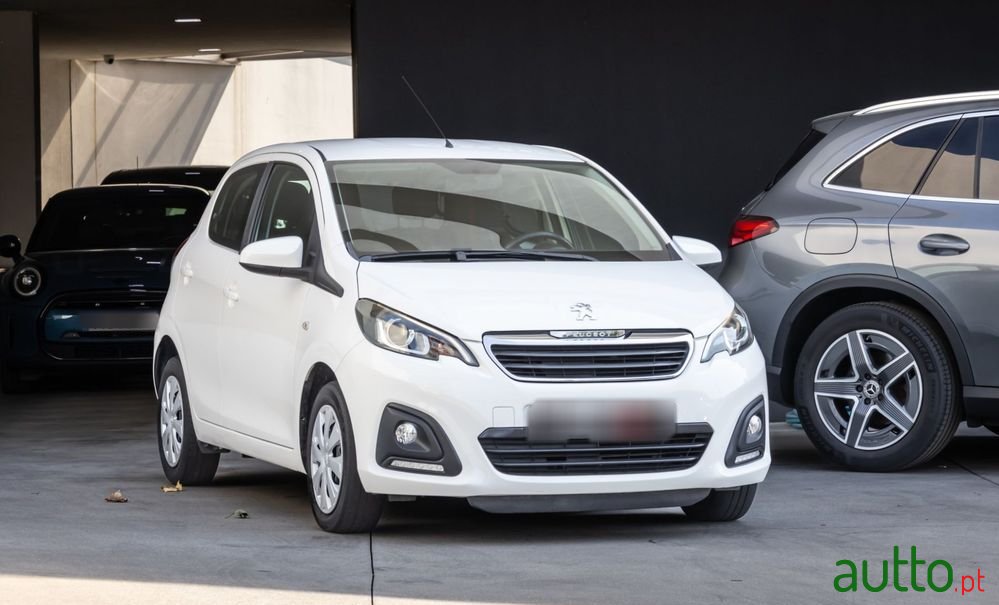 2016' Peugeot 108 1.0 Vti Active photo #2