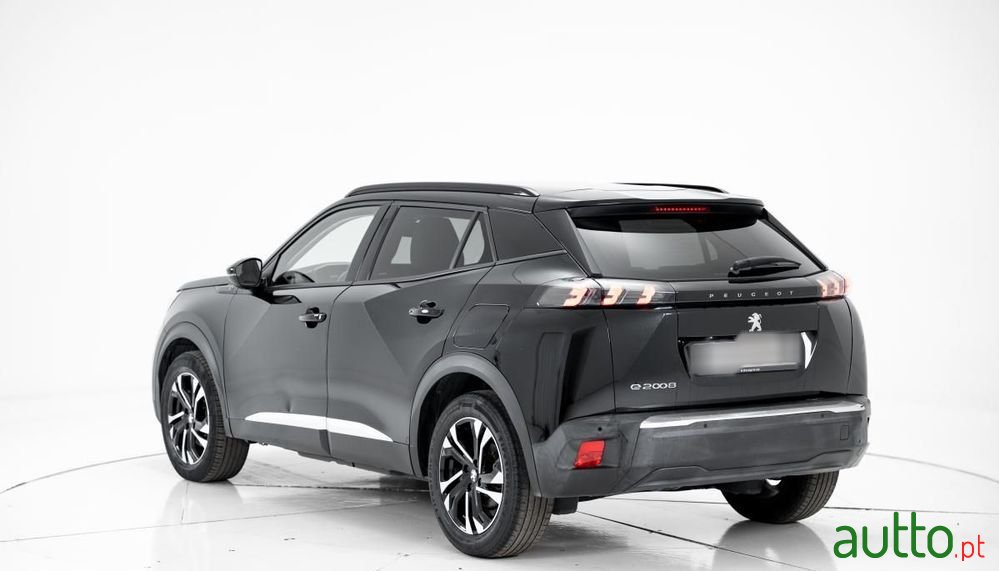 2022' Peugeot e-2008 50 Kwh Allure Pack photo #4
