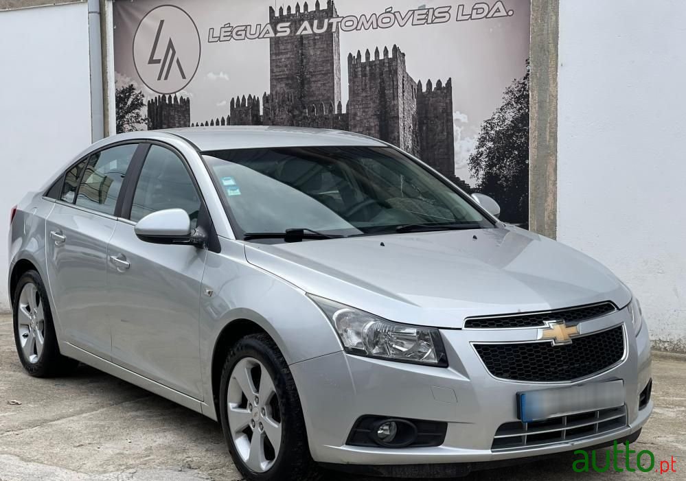 2011' Chevrolet Cruze 2.0 Vcdi Lt photo #3