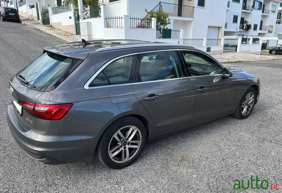2021' Audi A4 Avant photo #4