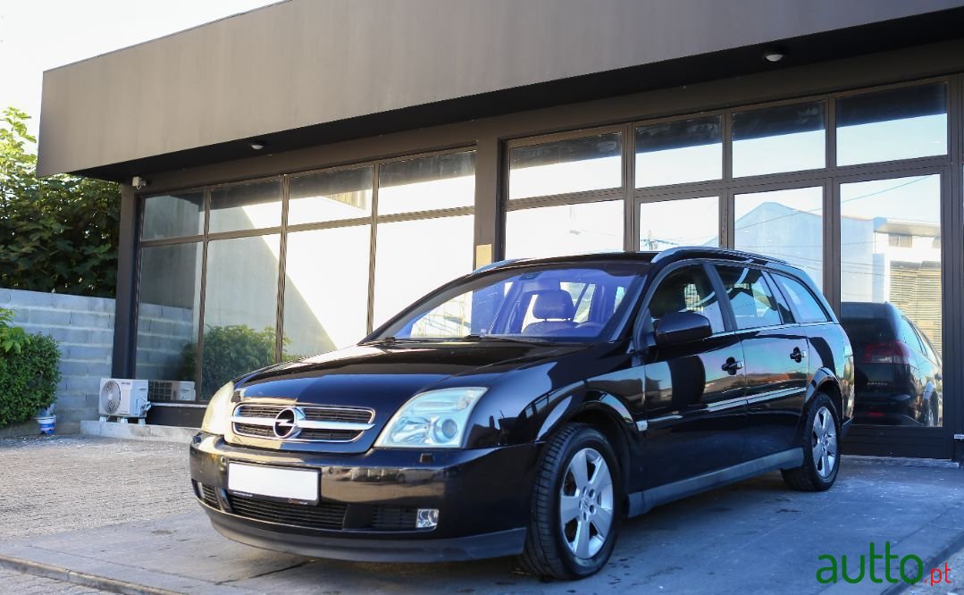 2004' Opel Vectra Caravan photo #3