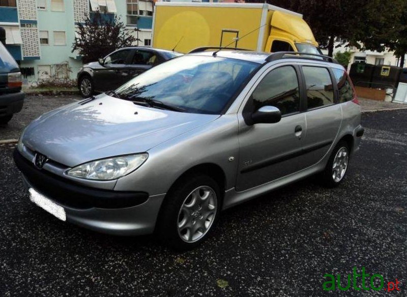 2004' Peugeot 206-Sw 1.4Hdi photo #2