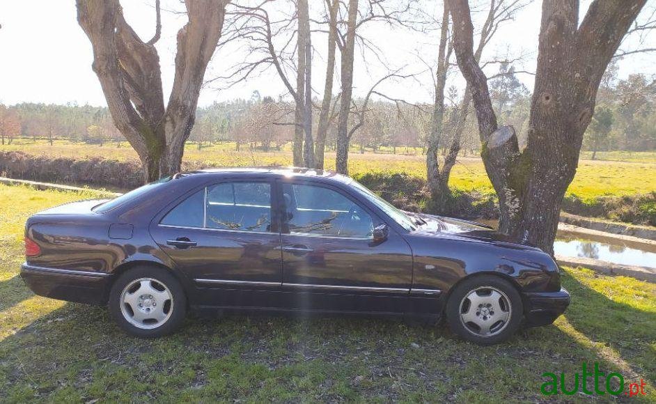 1997' Mercedes-Benz E-290 Td Avantgarde photo #4