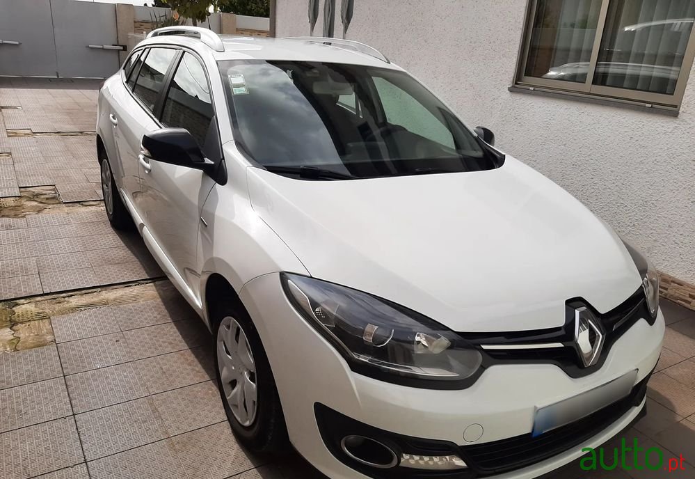 2016' Renault Megane photo #2