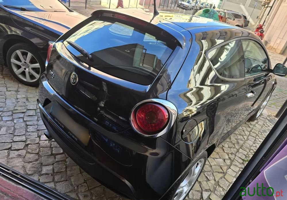 2010' Alfa Romeo MiTo photo #6