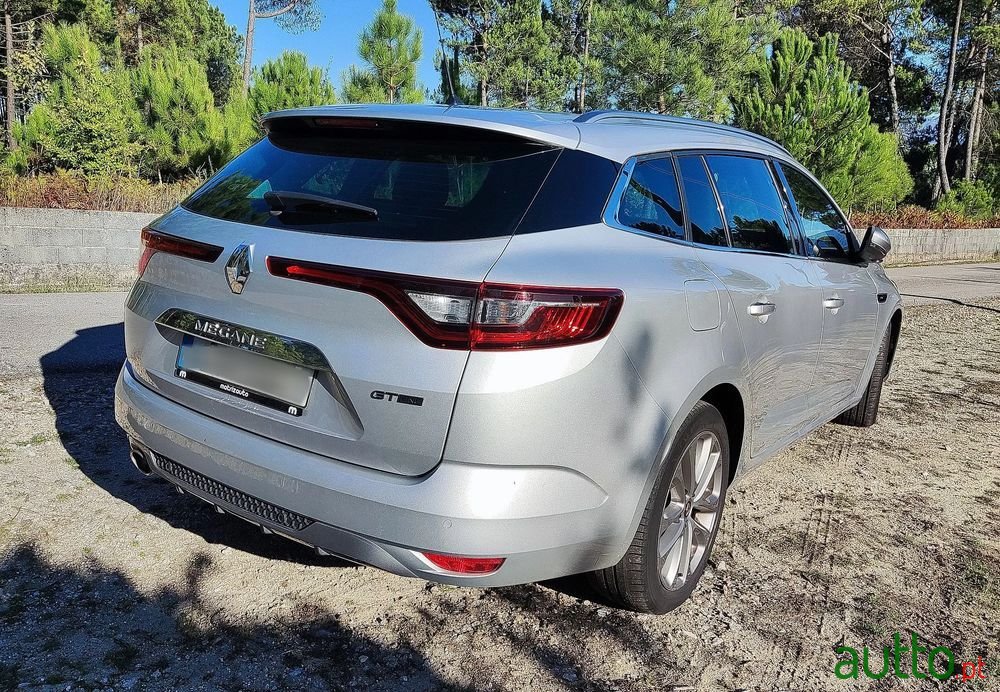 2019' Renault Megane Sport Tourer photo #2