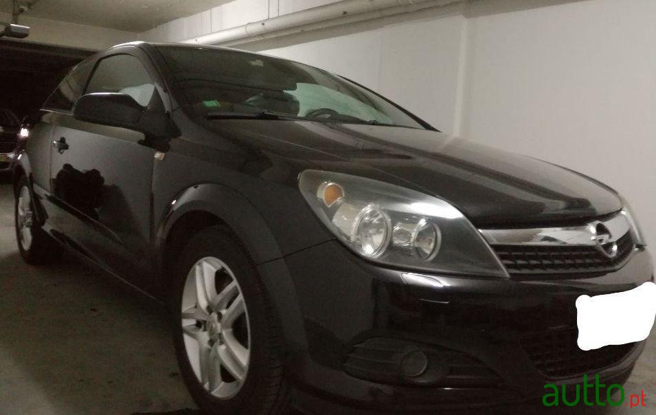2007' Opel Astra Gtc photo #2