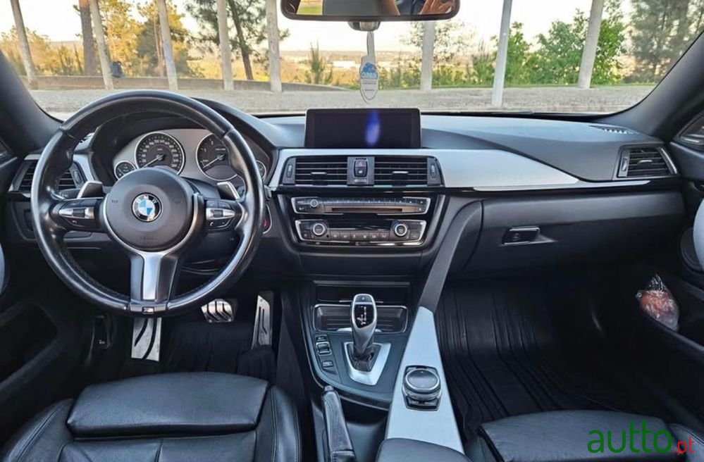 2014' BMW Série 4 D Pack M Auto photo #3