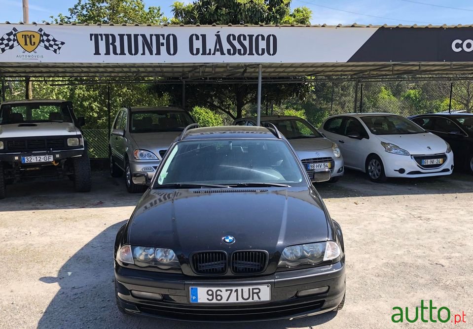 1999' BMW 320 photo #1