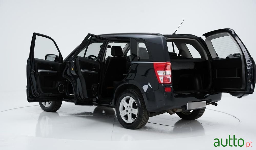 2006' Suzuki Grand Vitara photo #5