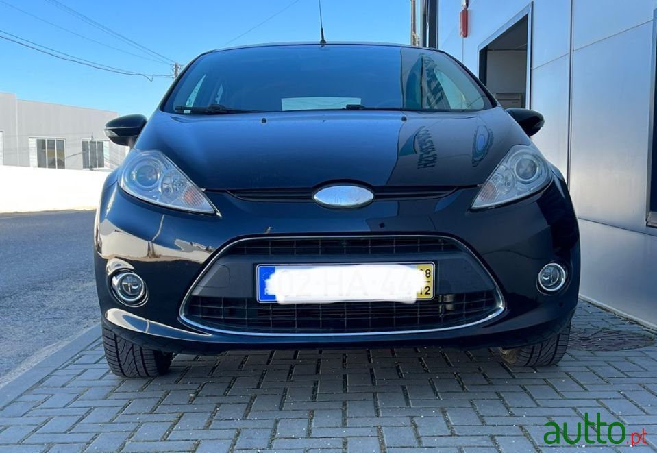 2008' Ford Fiesta photo #2