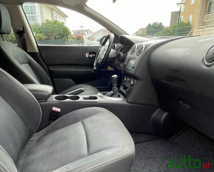 2010' Nissan Qashqai 1.5 Dci Tekna Sport 18 photo #4