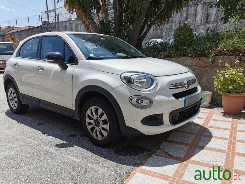 2016' Fiat 500X photo #2