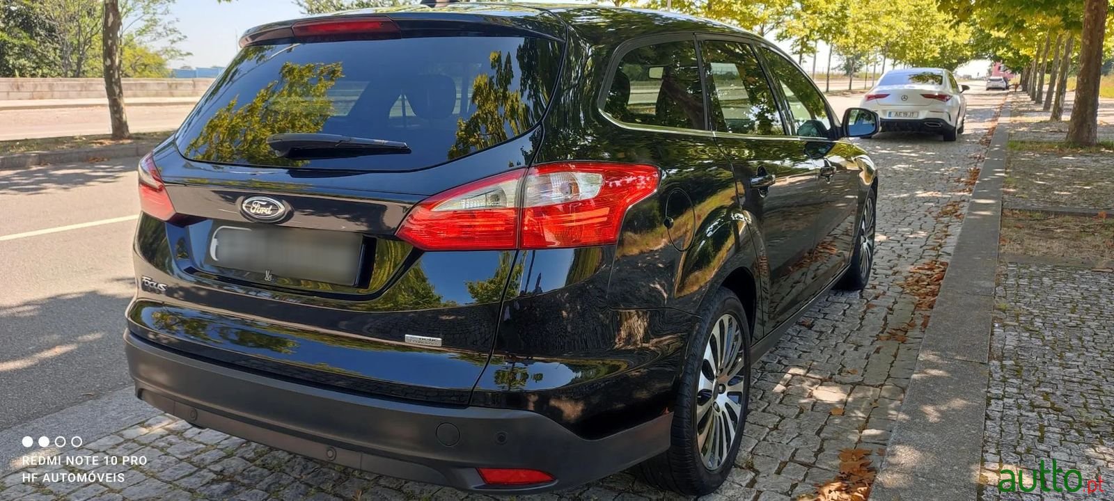 2012' Ford Focus Sw photo #2