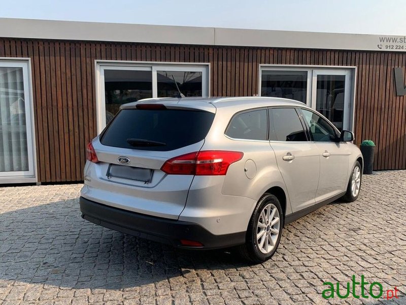 2017' Ford Focus Sw photo #6