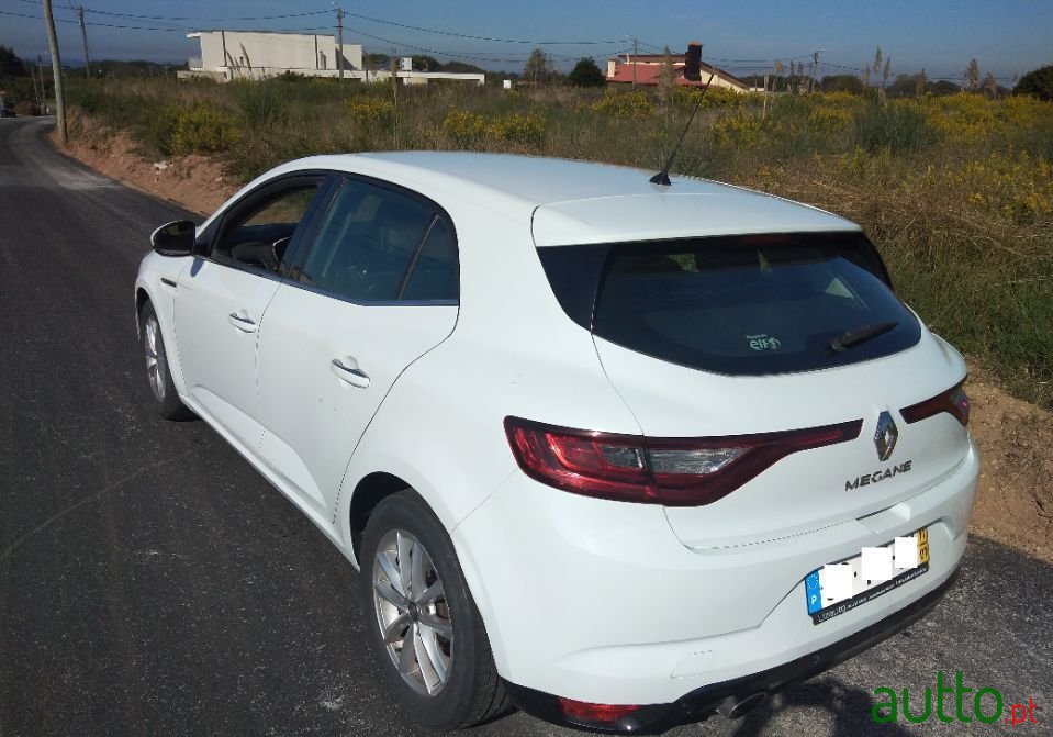 2017' Renault Megane photo #3
