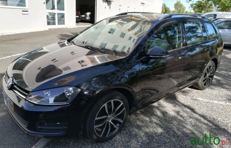 2016' Volkswagen Golf Variant photo #3