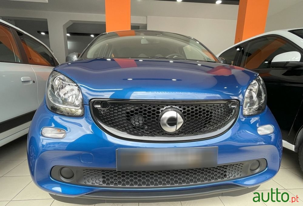 2017' Smart Forfour photo #3
