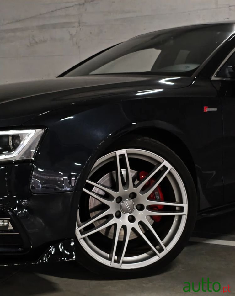 2012' Audi S5 Sportback photo #3