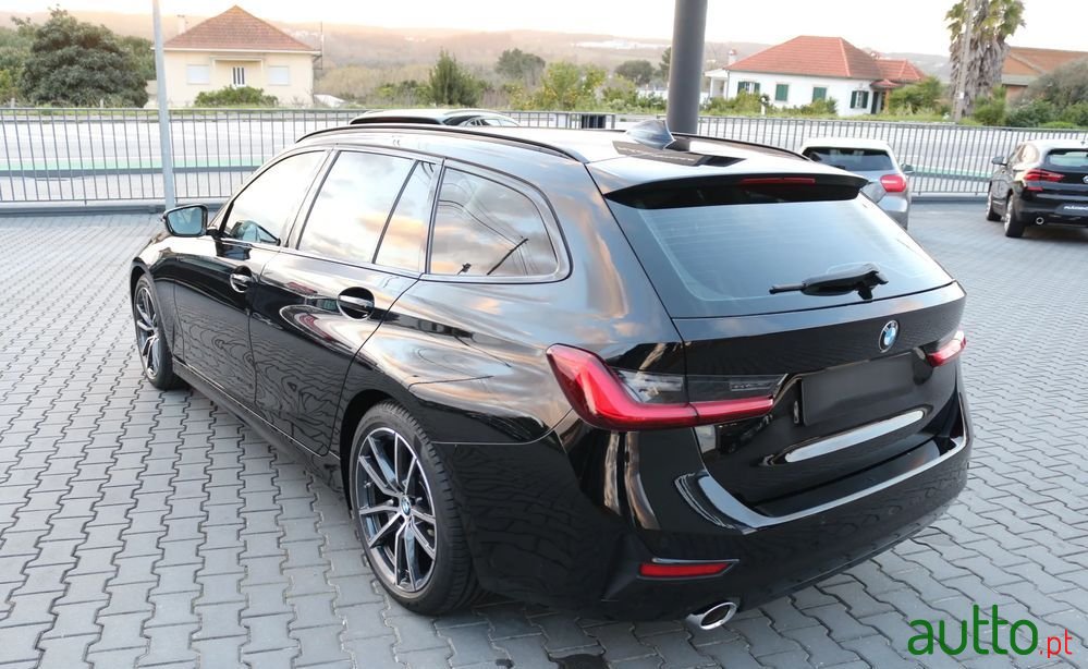 2021' BMW Série 3 D photo #4