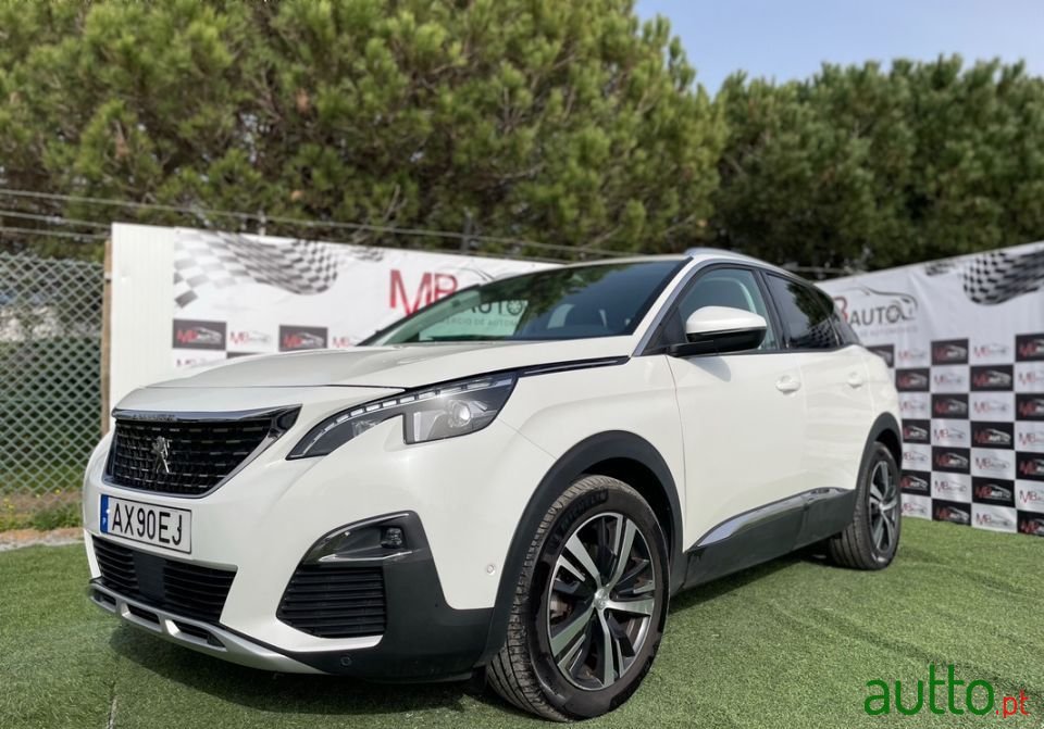 2019' Peugeot 3008 photo #1