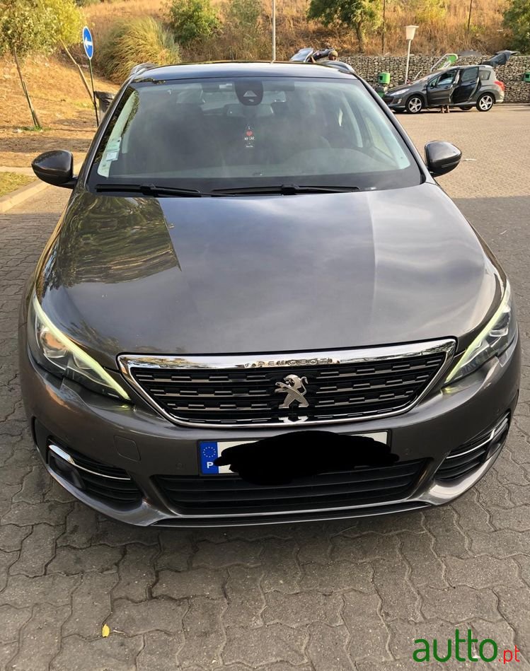 2018' Peugeot 308 Sw photo #3