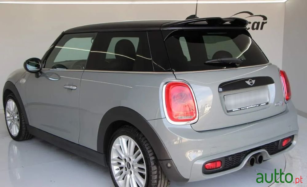 2014' MINI Cooper S photo #6