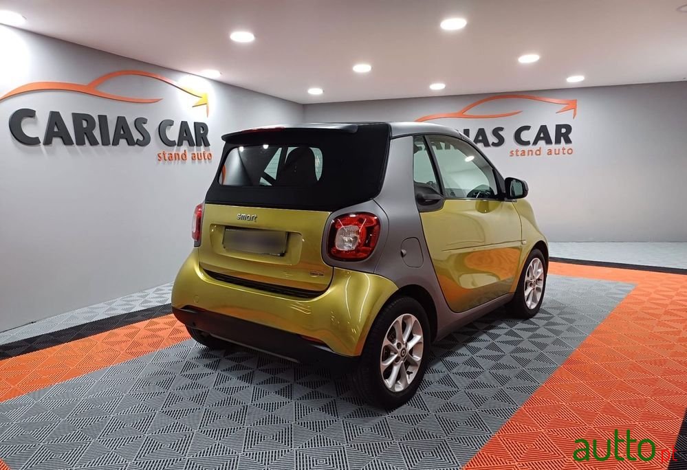 2016' Smart Fortwo photo #5
