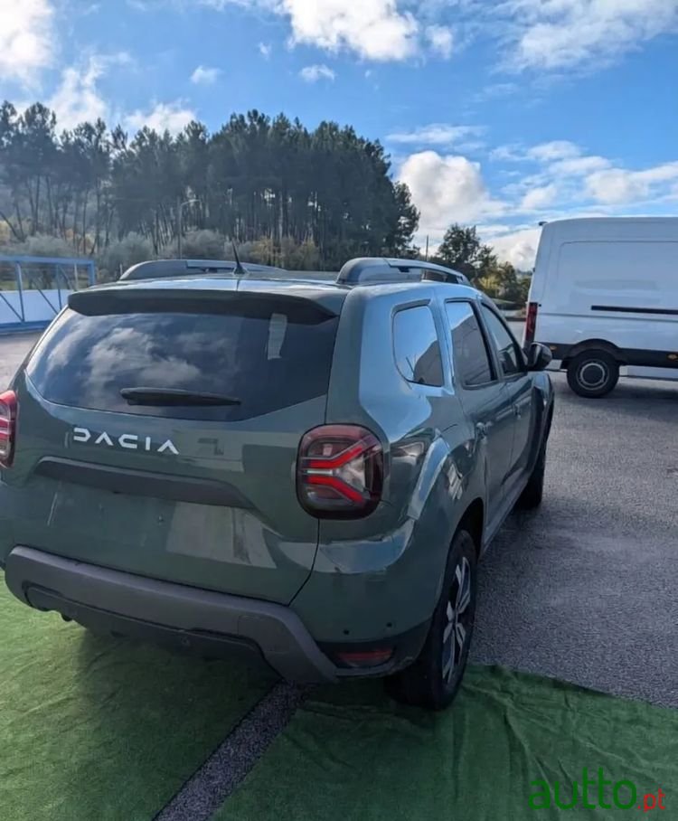 2024' Dacia Duster photo #3