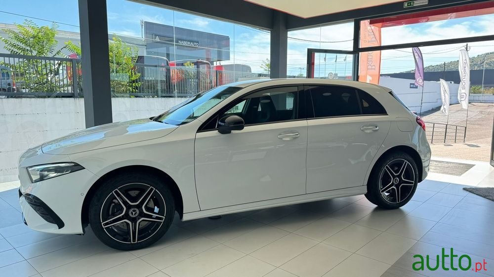 2024' Mercedes-Benz Classe A photo #1