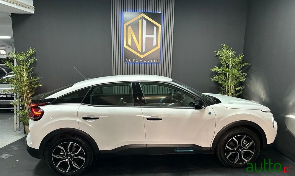 2023' Citroen E-C4 50 Kwh Feel photo #6