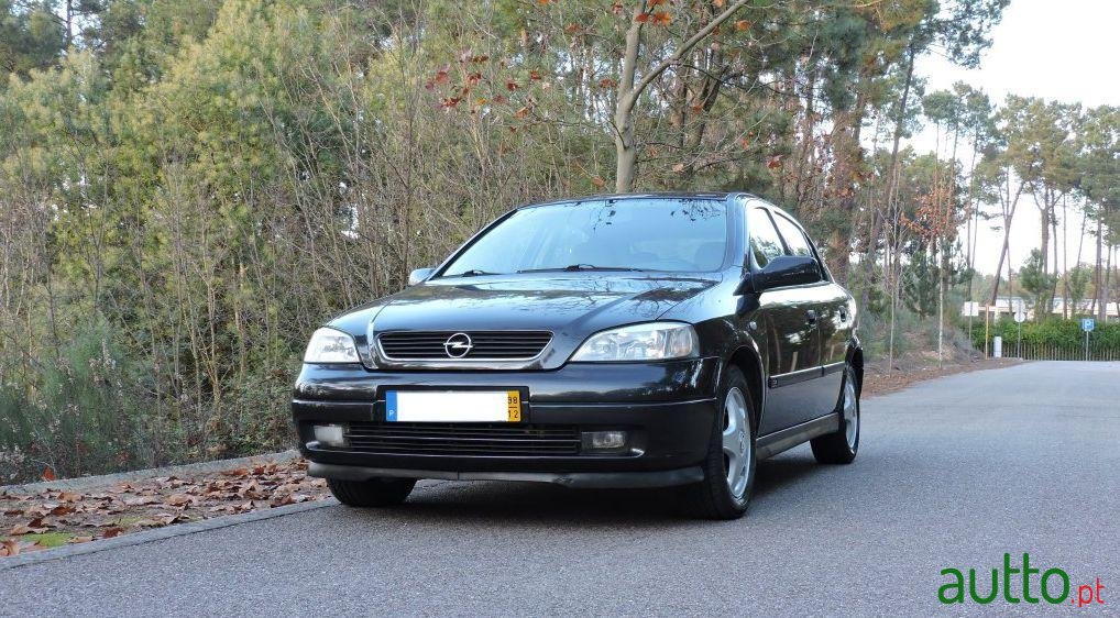 1998' Opel Astra 1.4 Cdx photo #1