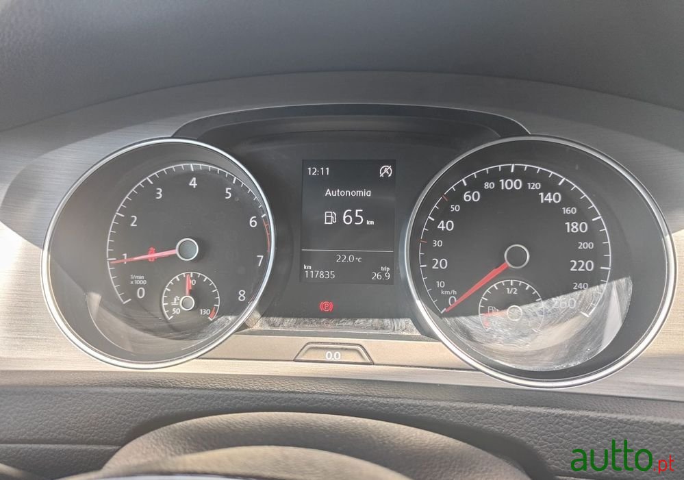 2016' Volkswagen Golf photo #5