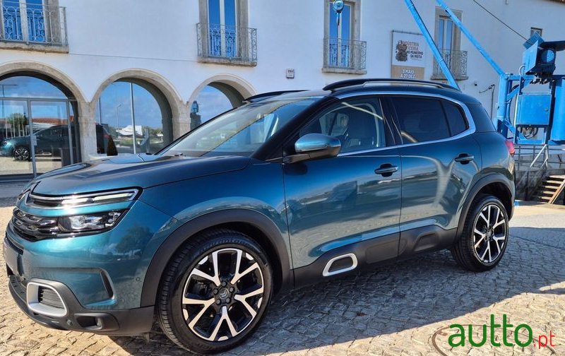 2019' Citroen C5 Aircross photo #2