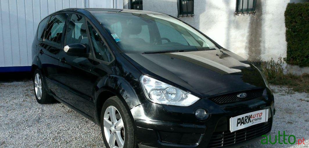 2007' Ford S-Max photo #1