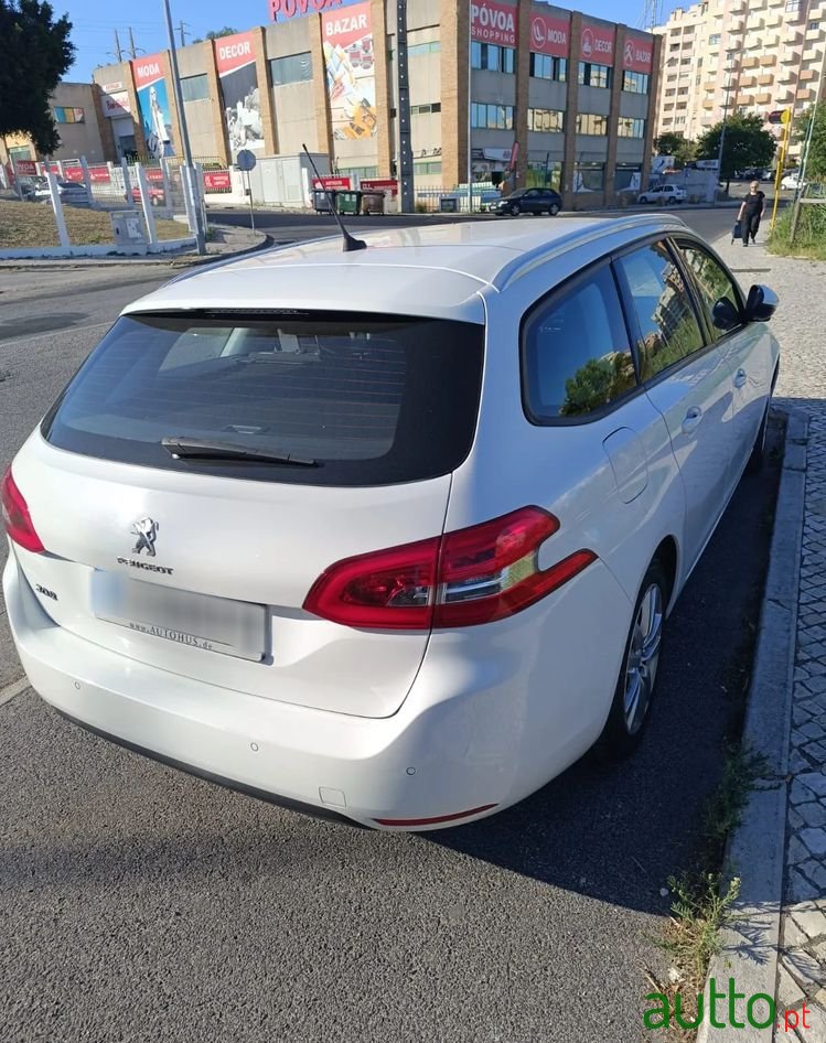 2019' Peugeot 308 Sw photo #1
