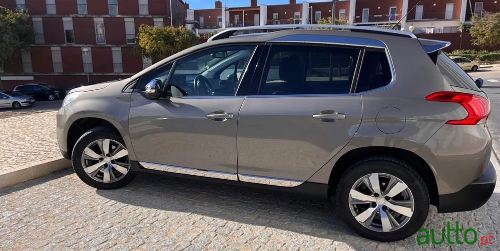 2016' Peugeot 2008 photo #4