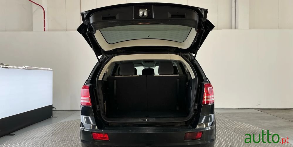 2008' Dodge Journey 2.0 Crd R/T Atx photo #6