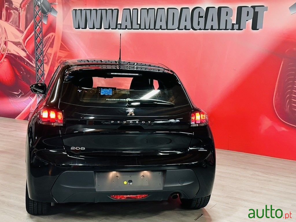 2020' Peugeot 208 photo #4