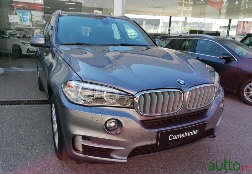 2017' BMW X5 photo #2