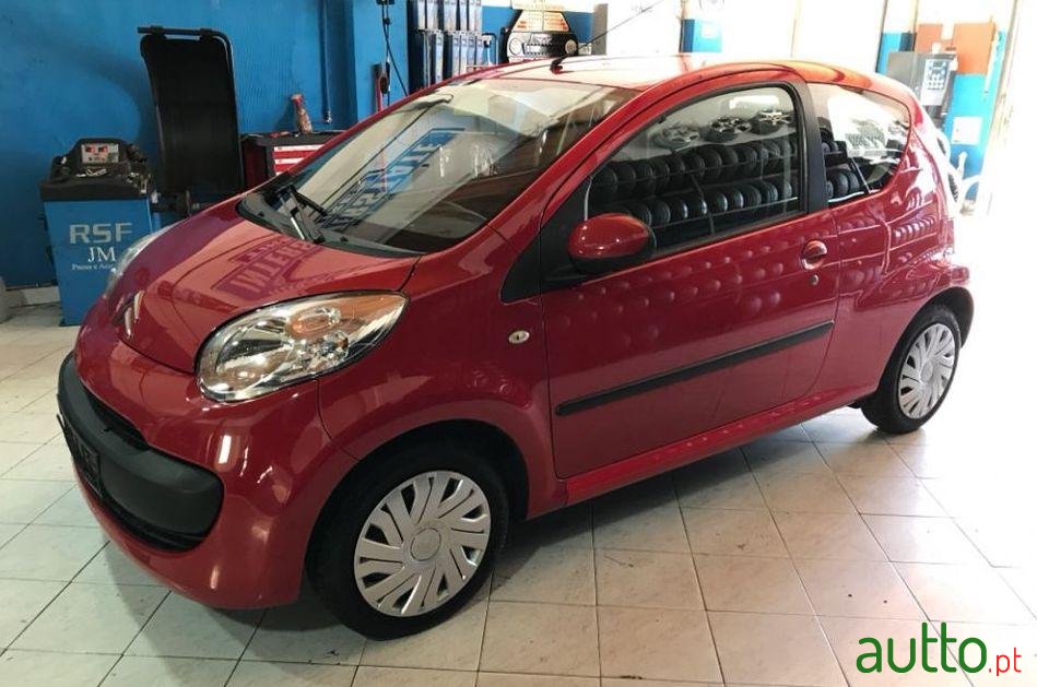 2008' Citroen C1 photo #1