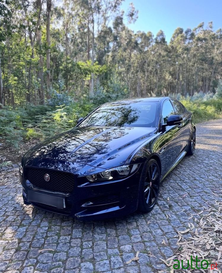 2018' Jaguar XE 2.0 D R-Sport Aut. photo #1