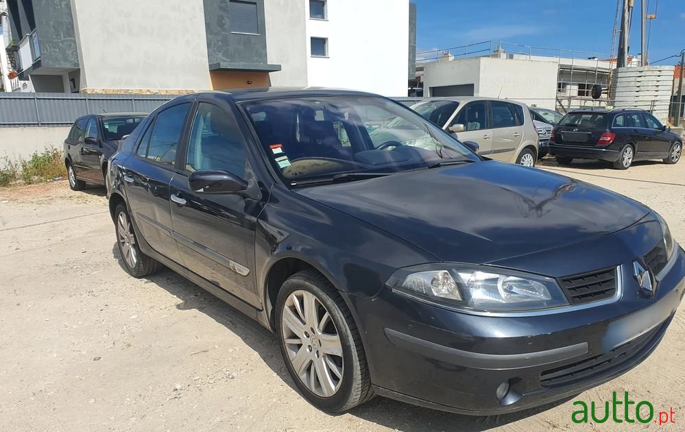 2006' Renault Laguna 1.6 Privilège photo #3