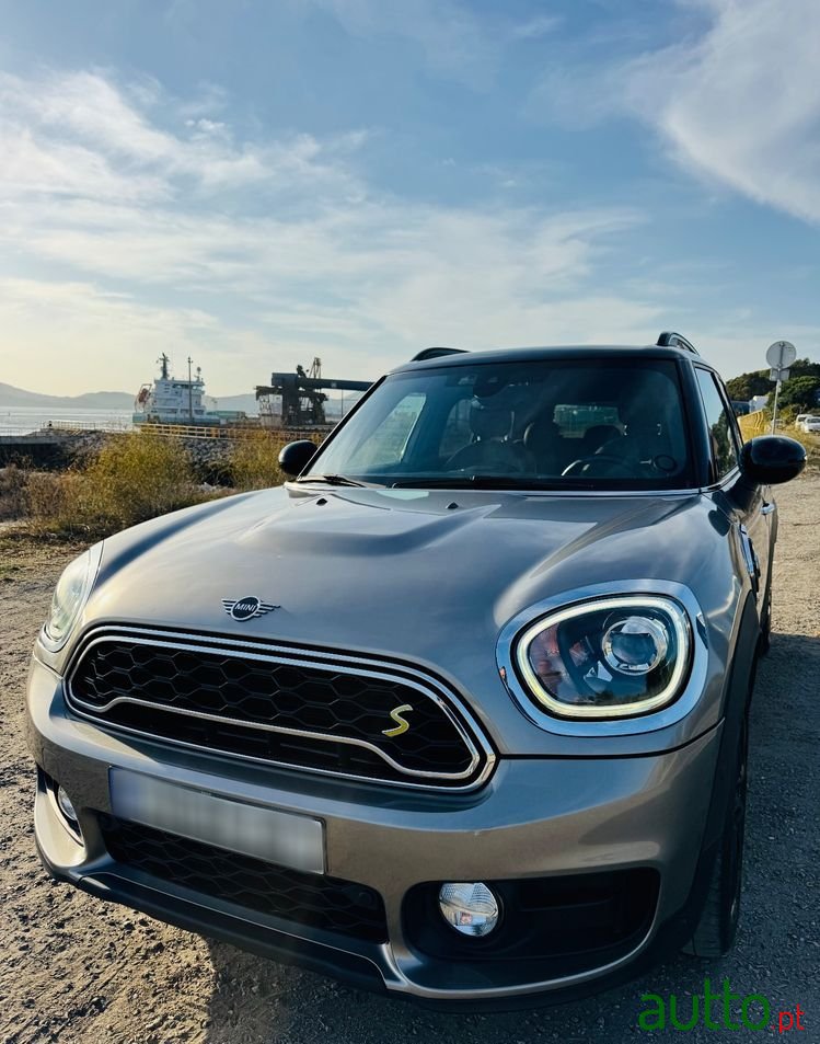 2019' MINI Countryman Cooper photo #4